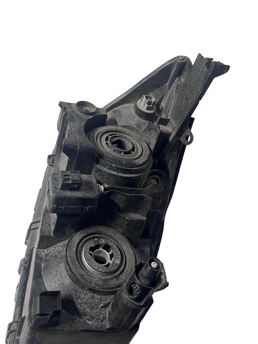 Far stanga fata cu lupa TOYOTA RAV 4 III _A3_ 2005 - 2013 – foto 4