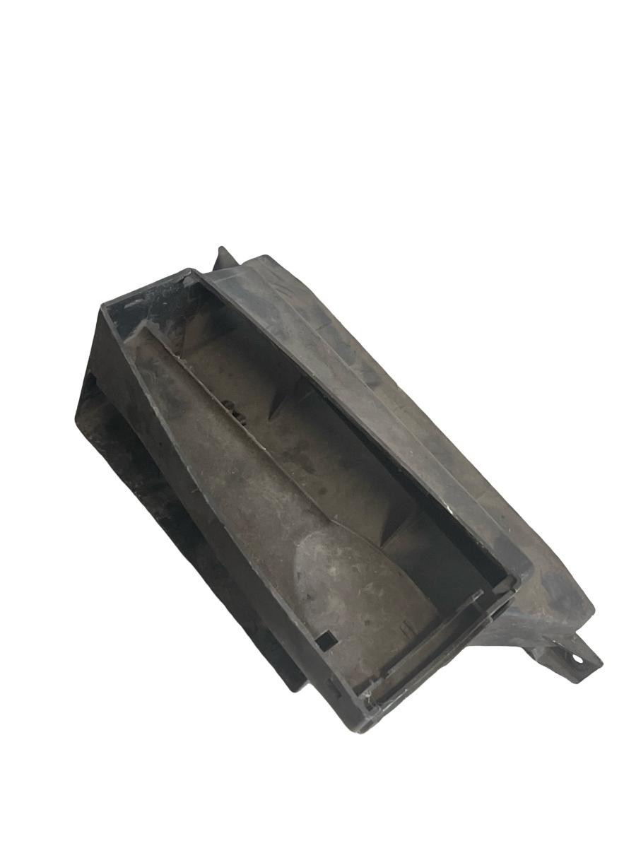 Deflector de aer VOLKSWAGEN PASSAT CC 357 2008 - 2012 2.0 TDI 1K0805962E – foto 3