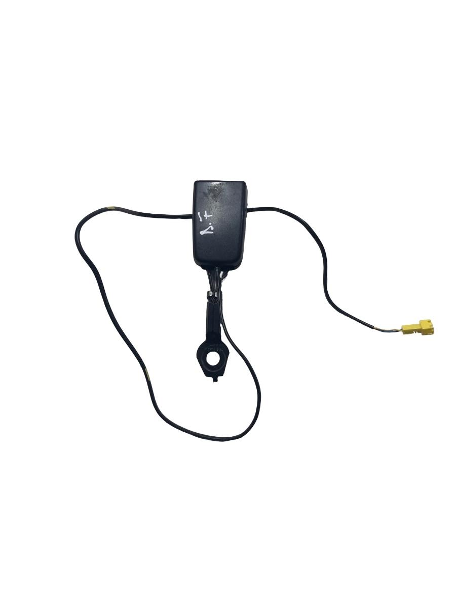 Pretensionare centura de siguranta dreapta fata MERCEDES-BENZ C-CLASS W204 Facelift 2007 - 2014 A2048602469