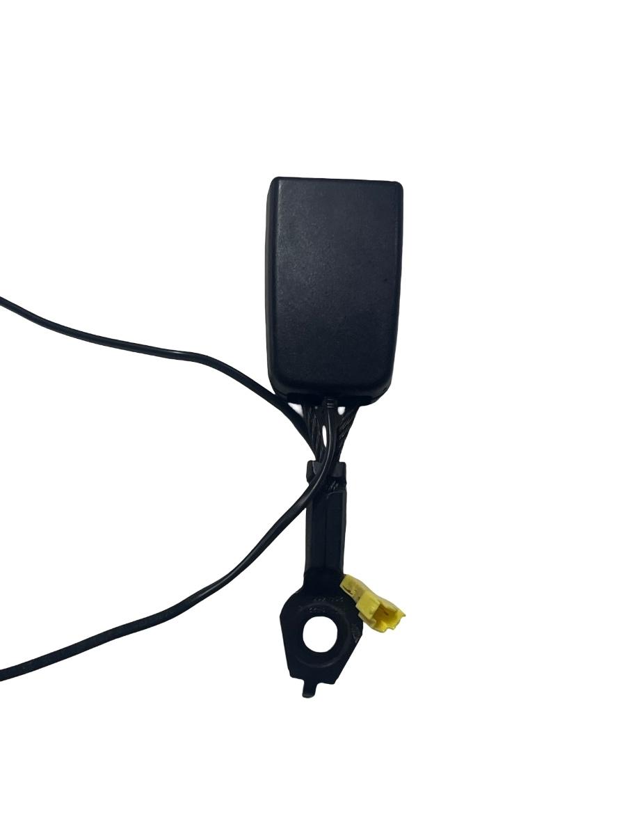 Pretensionare centura de siguranta stanga fata MERCEDES-BENZ C-CLASS W204 2007 - 2014 A2048602369