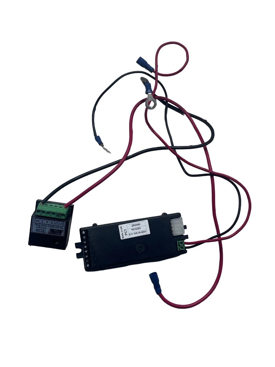Modul/ unitate de control carlig de remorcare MERCEDES-BENZ C-CLASS W204 2007 - 2014 10312045