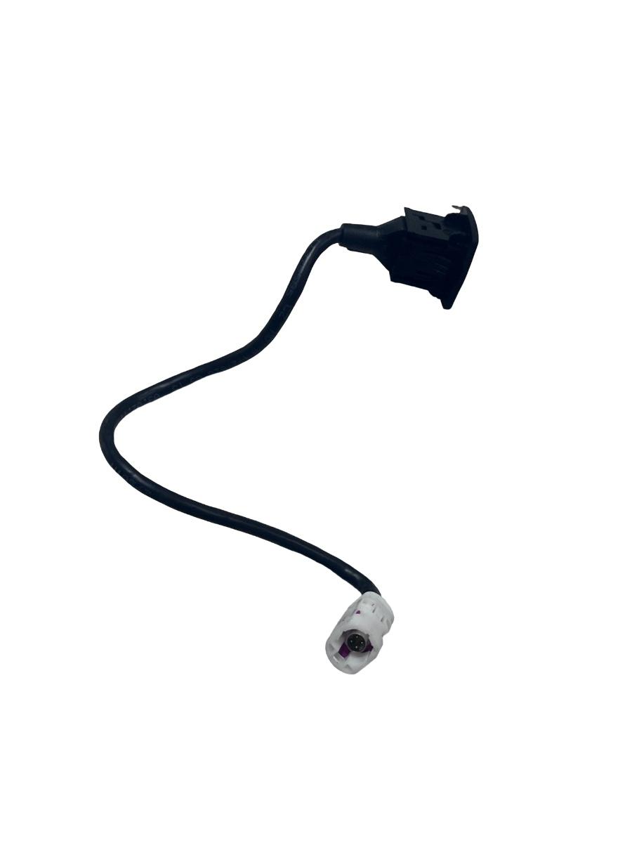 Conector priza USB MERCEDES-BENZ E-CLASS W212 2009 -> A1728200515