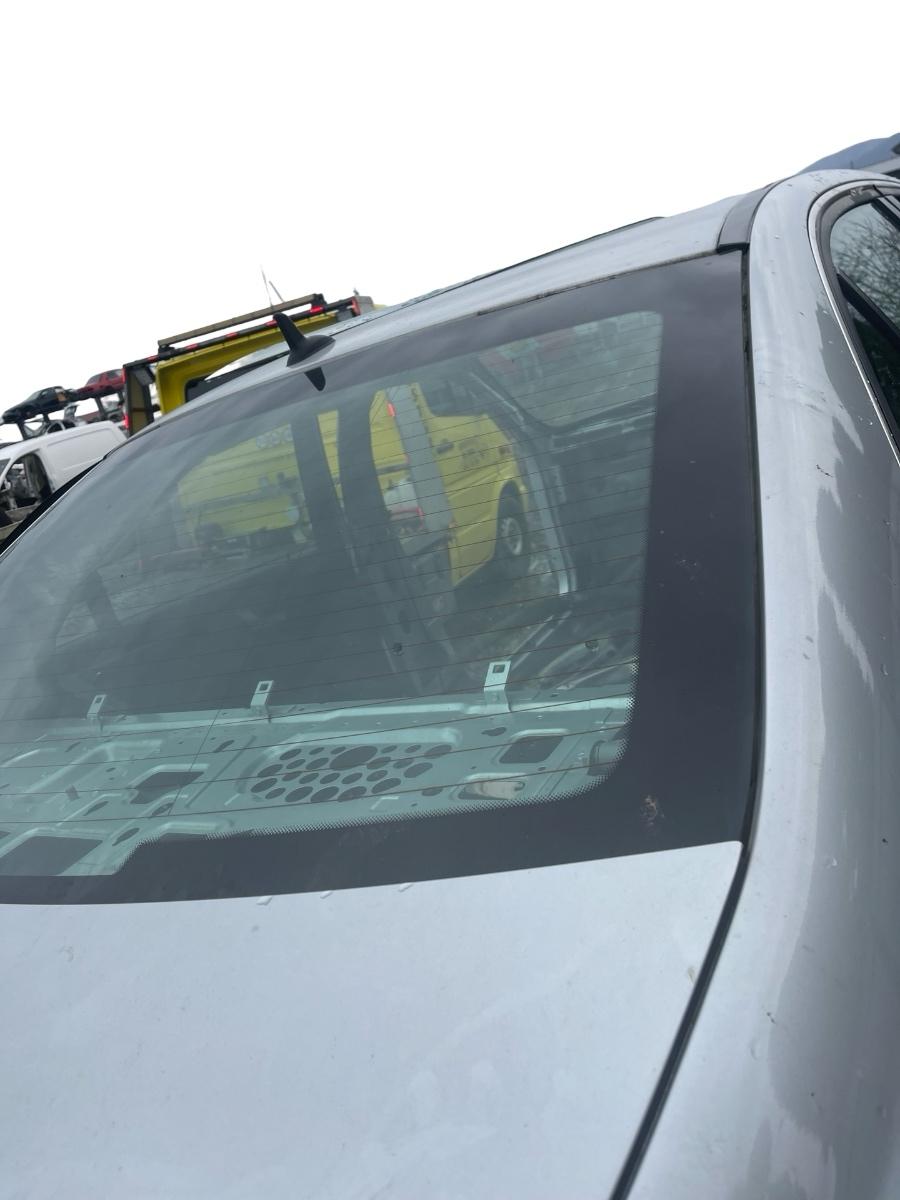 Geam luneta spate MERCEDES-BENZ C-CLASS W204 2007 - 2014 – foto 2