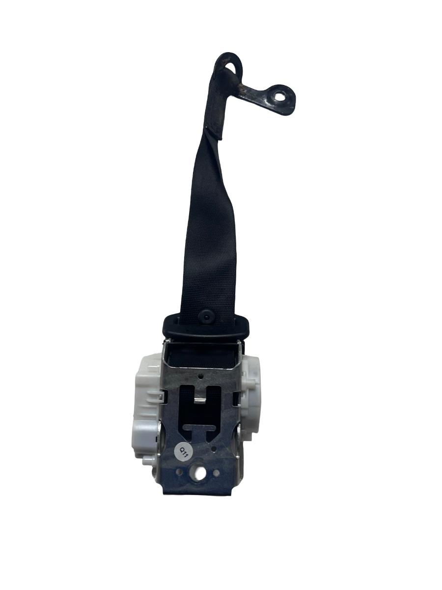 Centura de siguranta mijloc (spate) MERCEDES-BENZ C-CLASS W204 Facelift 2007 - 2014 A2048600085