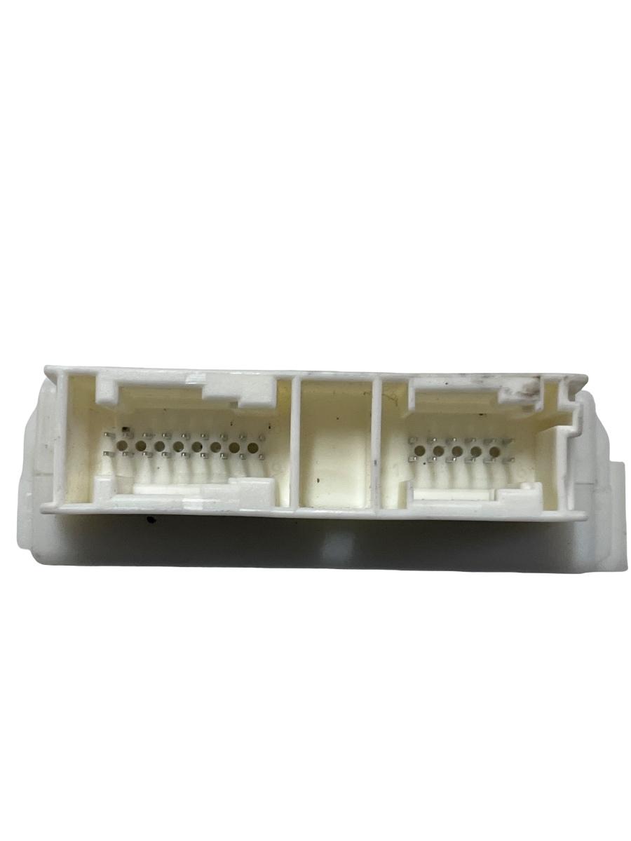Calculator senzori de parcare MERCEDES-BENZ C-CLASS W204 2007 - 2014 A2049009004 – foto 3