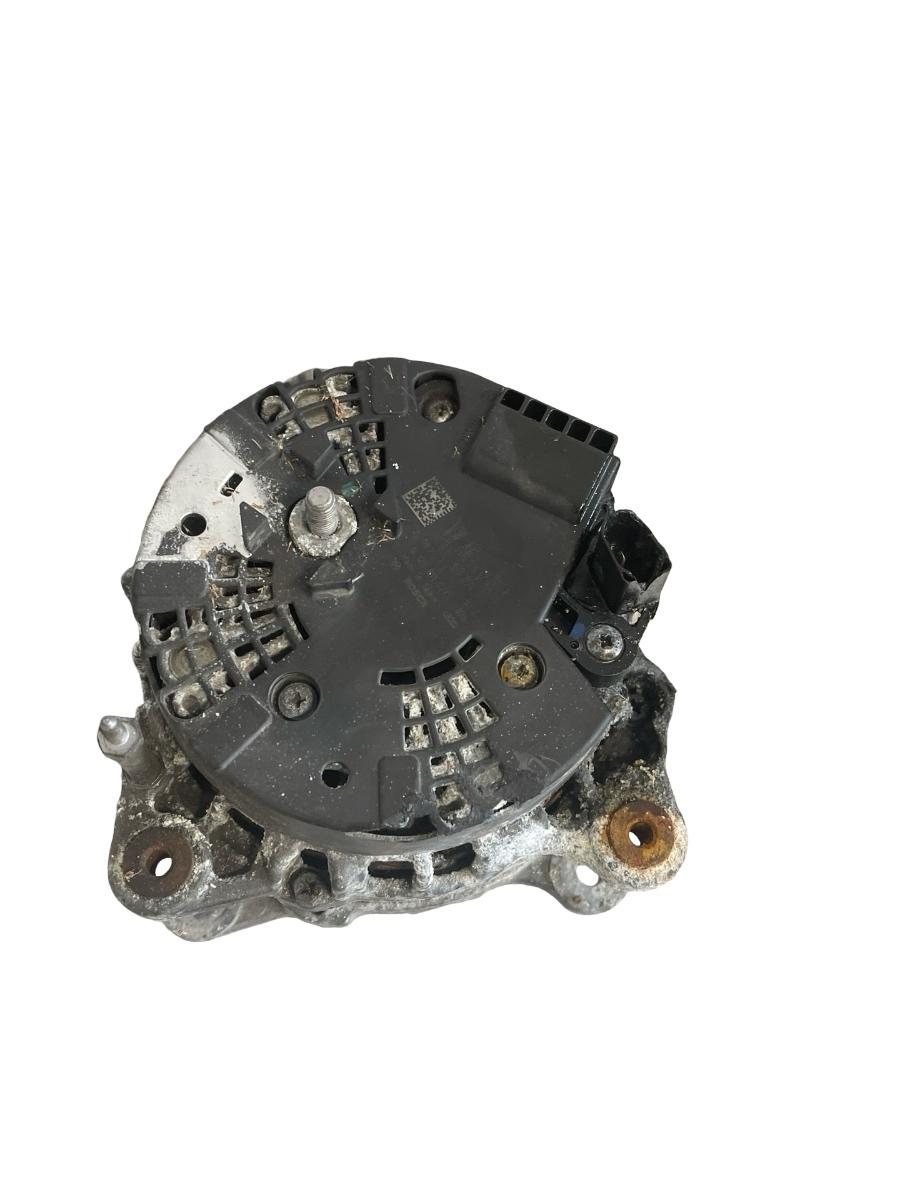 Alternator VOLKSWAGEN PASSAT B7 2010 - 2014 2.0TDI CFF 03L903024F
