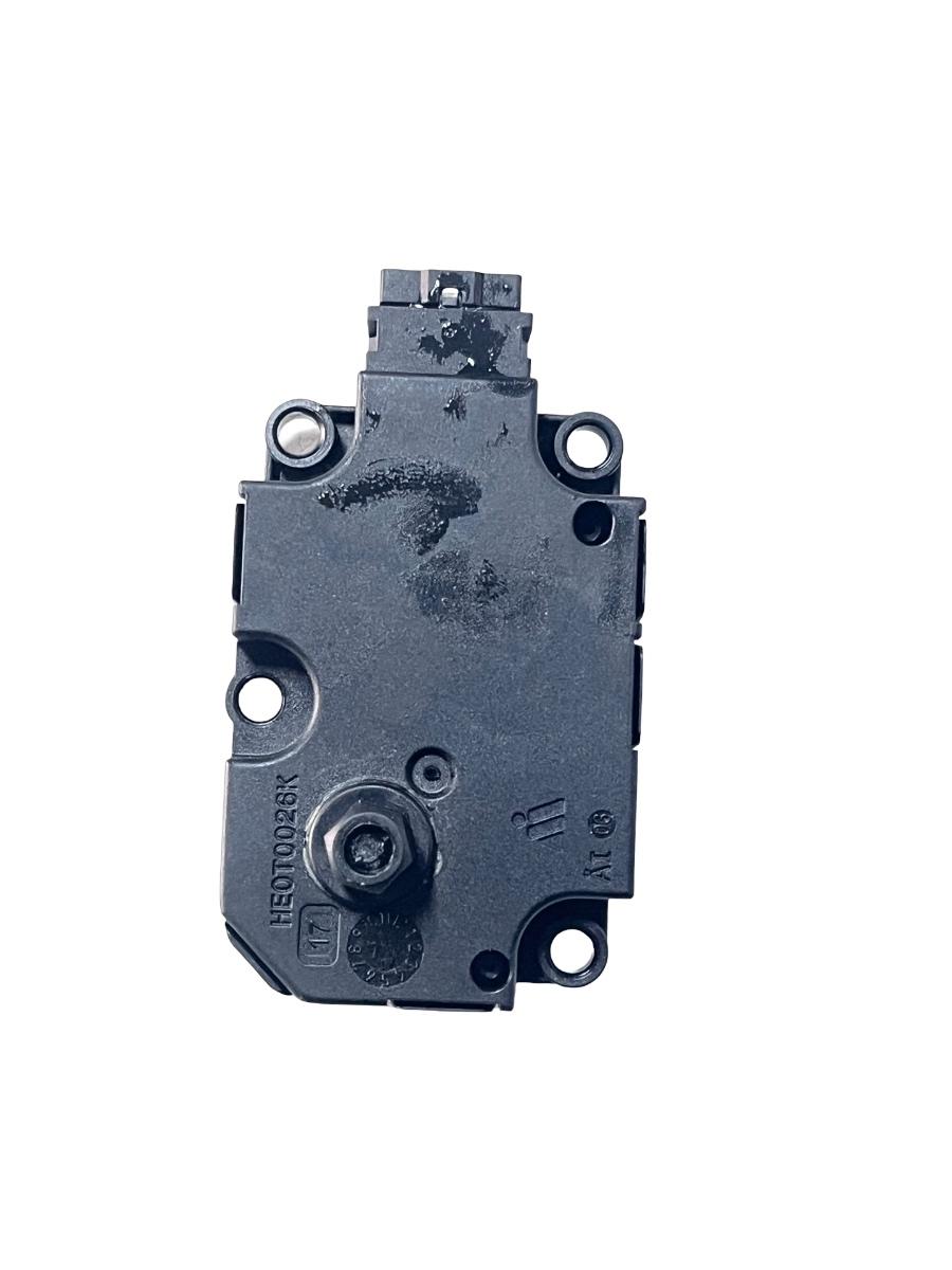 Motoras/actuator clapeta aer AUDI A8 III 4H2, 4H8, 4HC, 4HL 2009 - 2018 ZBAT0048D08