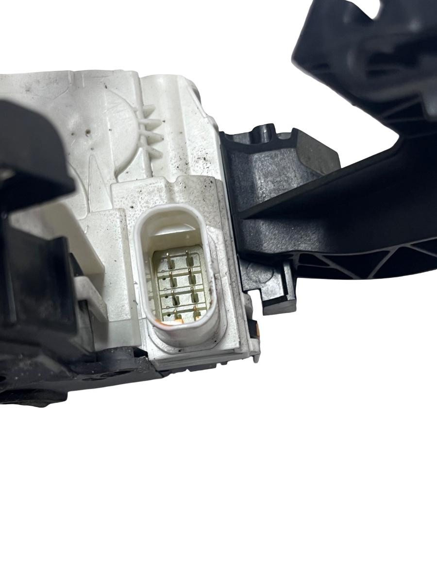Broasca usa dreapta spate MERCEDES-BENZ C-CLASS W204 Facelift 2007 - 2014 A2047331808 – foto 3