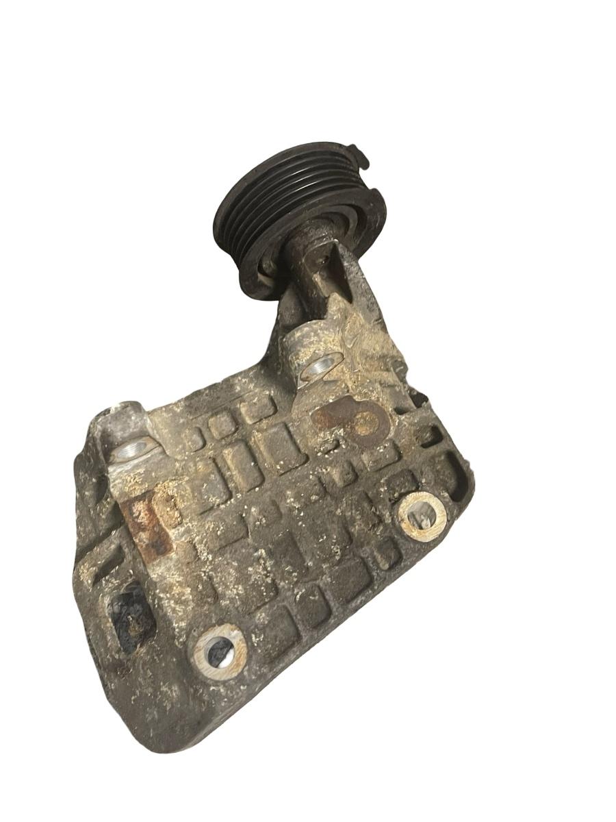 Suport alternator AUDI A8 III 4H2, 4H8, 4HC, 4HL 2009 - 2018 3.0 TDI quattro CTBA 059903143AJ