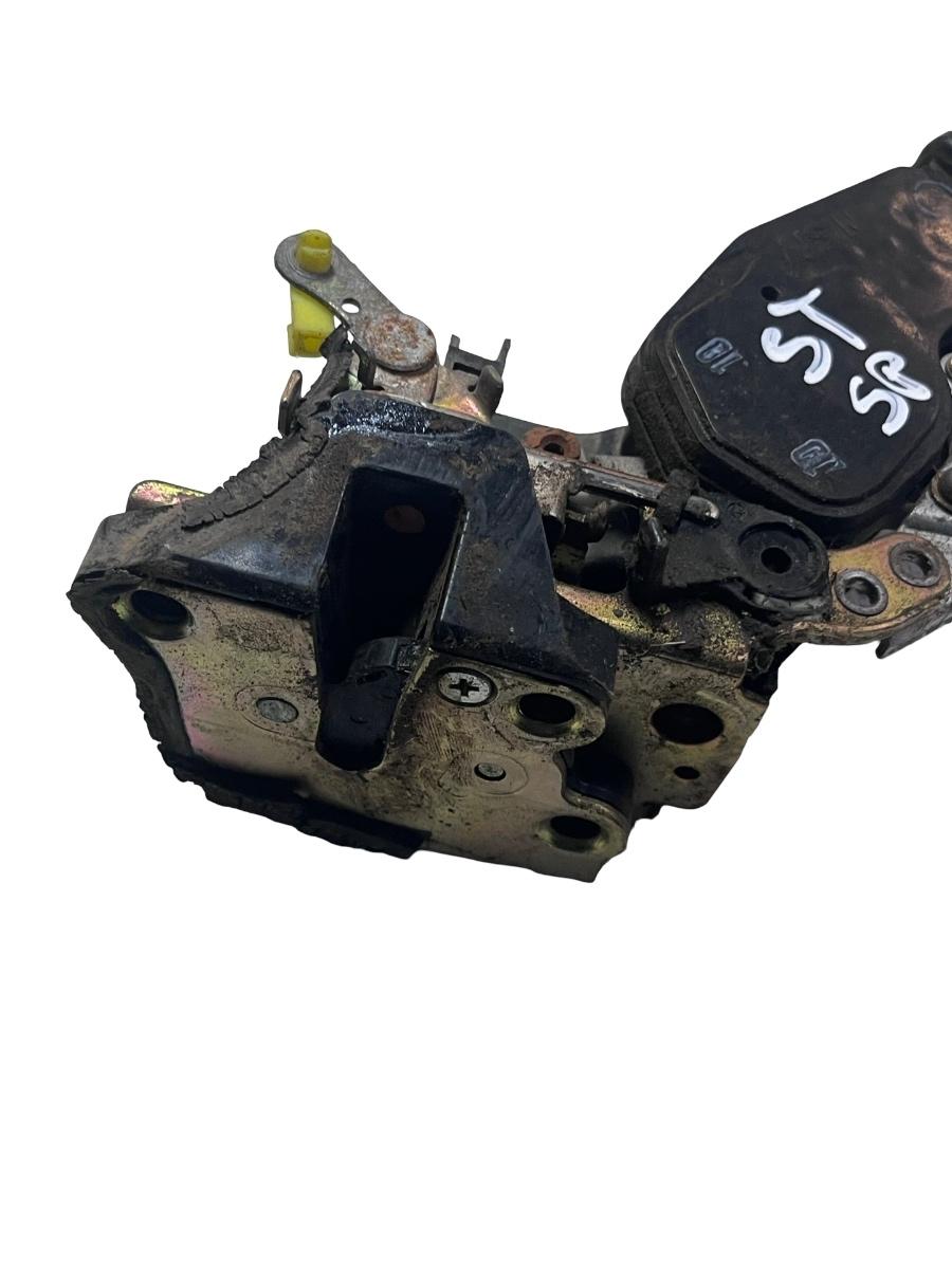 Broasca usa stanga spate TOYOTA LAND CRUISER 90 _J9_ 1995 -> – foto 2