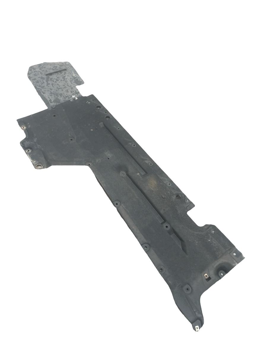 Scut lateral dreapta BMW 1 II F20 2010 ->