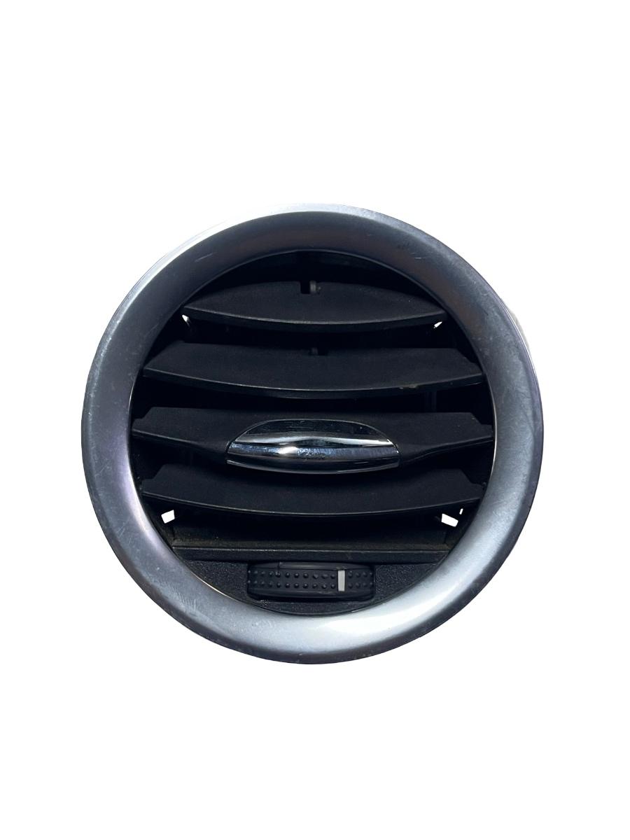 Grila de ventilatie bord dreapta fata OPEL CORSA D Facelift 2006 - 2014 13363313