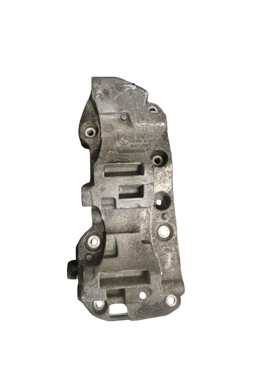 Suport accesorii BMW 1 II F20 2010 -> 2.0 116 d N47 D20 C