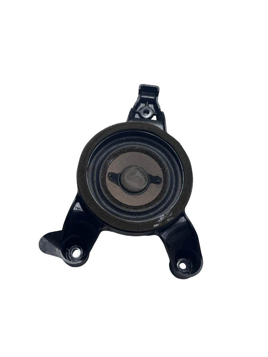 Difuzor portiera stanga spate AUDI A8 III 4H2, 4H8, 4HC, 4HL 2009 - 2018 4H1035401A