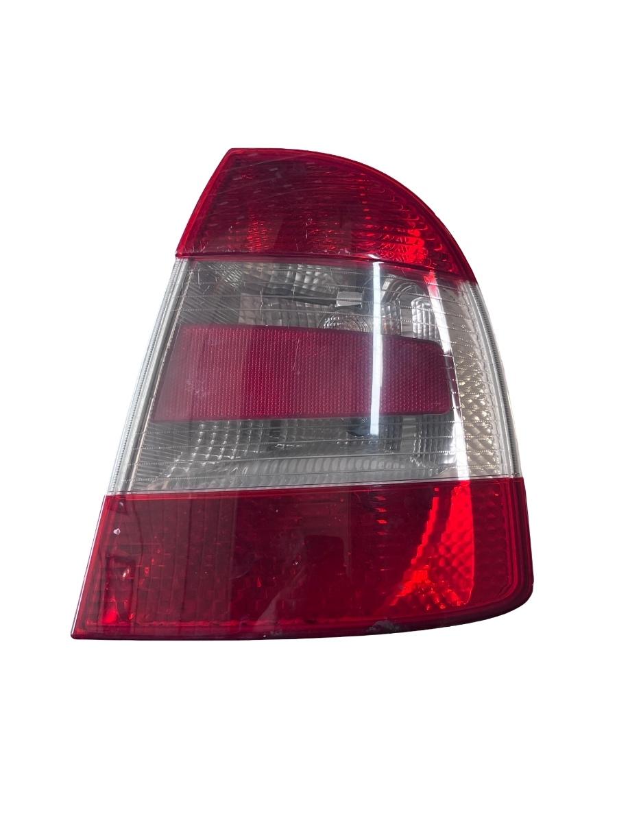 Lampa spate / Stop dreapta spate SKODA SUPERB 3U4 Facelift 2001 - 2008 3U5945112A