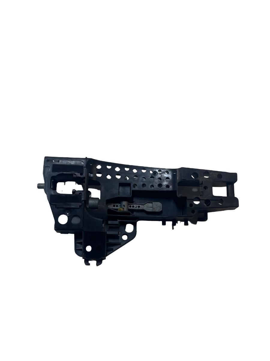 Suport maner exterior portiera dreapta spate AUDI A8 III 4H2, 4H8, 4HC, 4HL 2009 - 2018 4H0839886 – foto 2