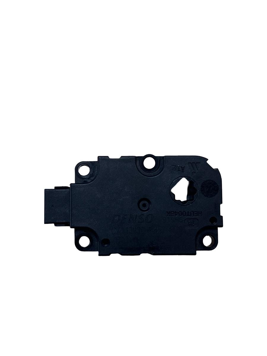 Motoras/actuator clapeta aer AUDI A8 III 4H2, 4H8, 4HC, 4HL 2009 - 2018 CZ113930-0857