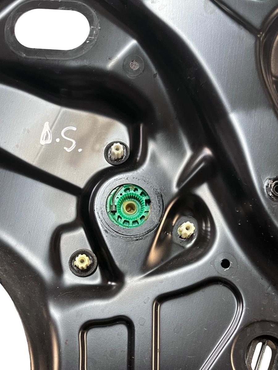 Macara Geam dreapta spate VOLKSWAGEN PASSAT 3C2 Berlina 2005 - 2010 3C4839756H – foto 3