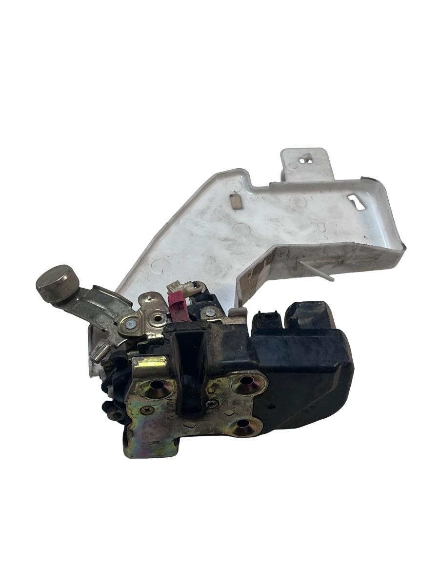 Broasca usa dreapta fata JEEP CHEROKEE KJ 2001 - 2008