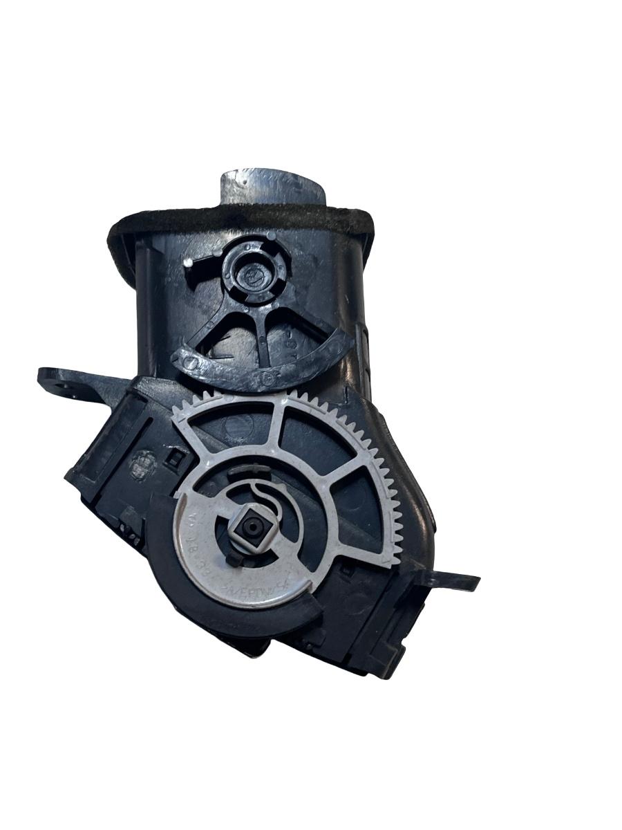 Grila de ventilatie laterala dreapta fata TOYOTA COROLLA Verso ZER_, ZZE12_, R1_ 2004 - 2009 55660-64010 – foto 2