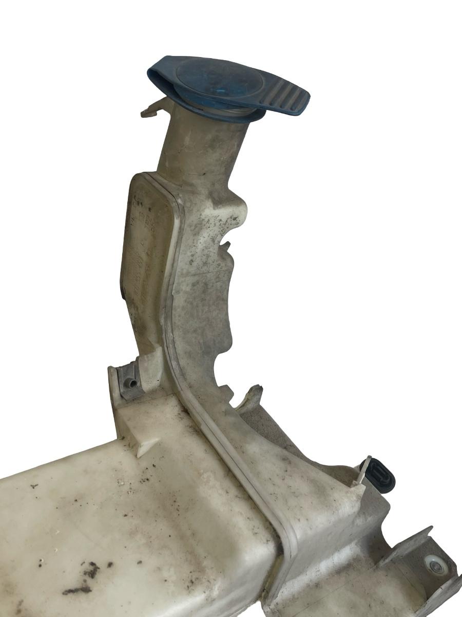 Vas/rezervor lichid de spalare parbriz VOLKSWAGEN PASSAT 3C2 2005 - 2010 2.0 TDI BMP 3C0955453Q – foto 3