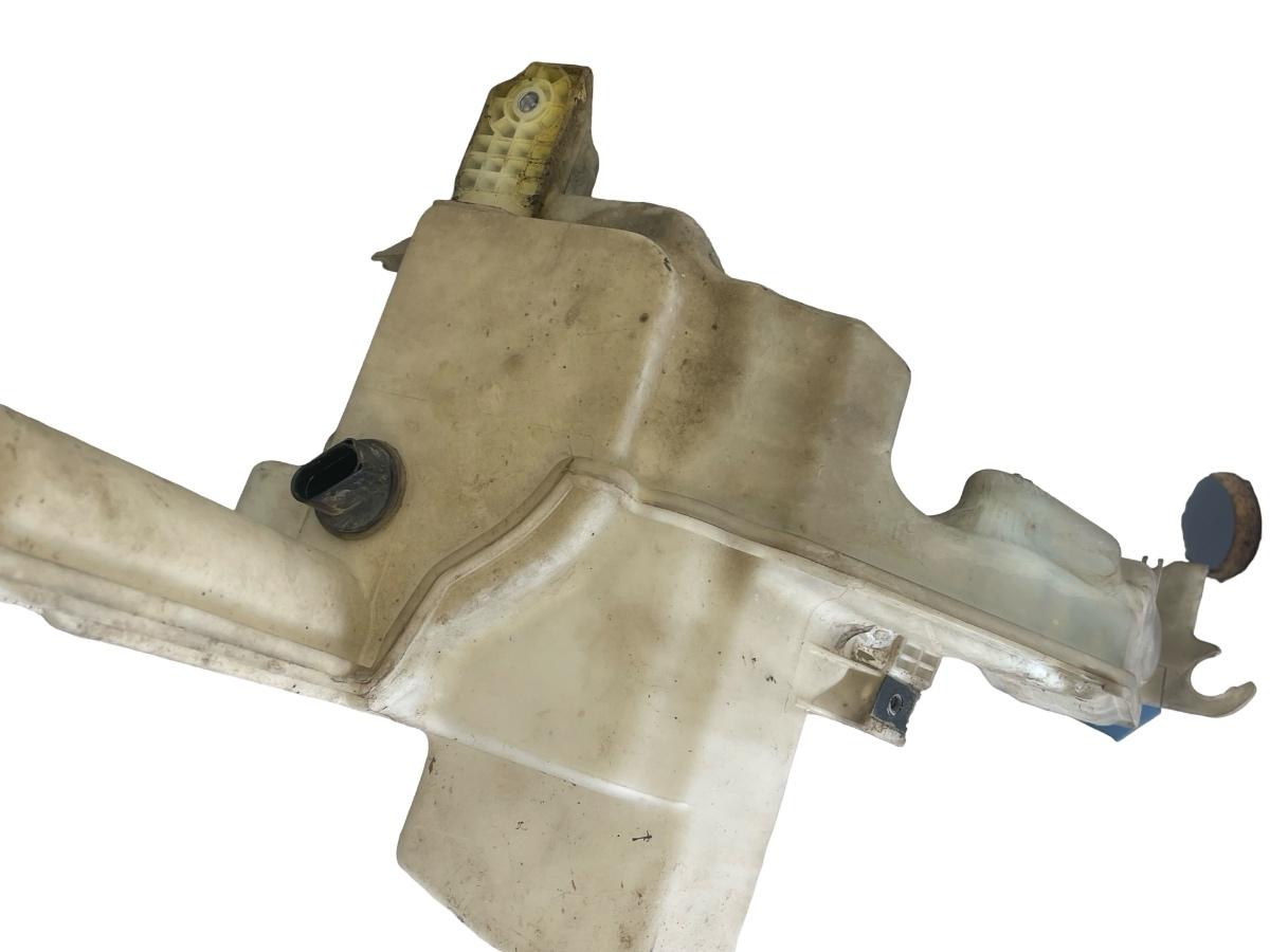 Vas/rezervor lichid de spalare parbriz VOLKSWAGEN PASSAT 3C2 2005 - 2010 2.0 TDI BMP 3C0955453Q – foto 5