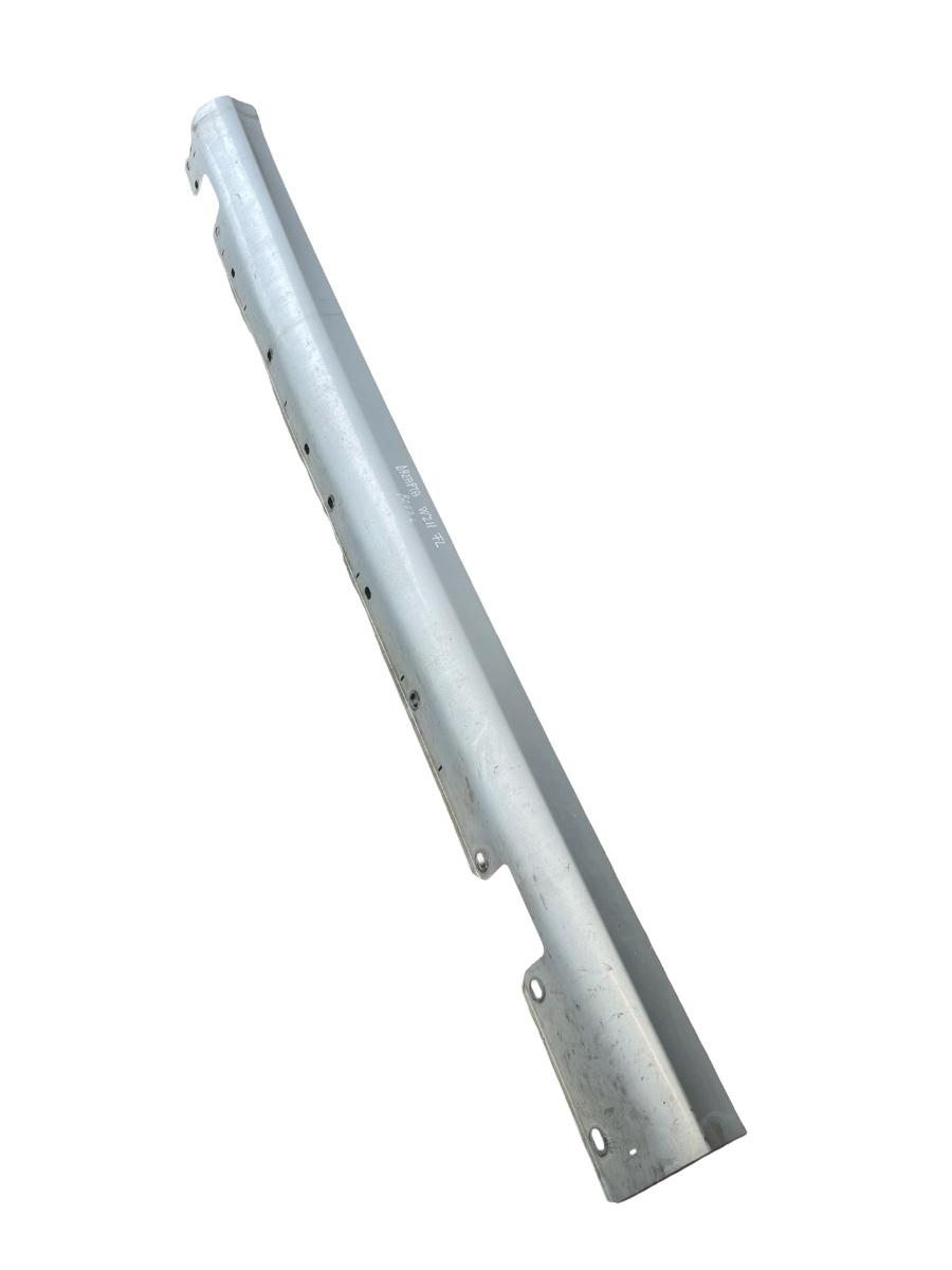 Prag dreapta MERCEDES-BENZ E-CLASS W211 2002 - 2009 BREAK