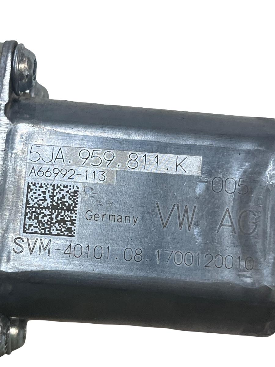 Motoras geam stanga fata SKODA FABIA III Break NJ5 2014 -> 5JA959811K – foto 3