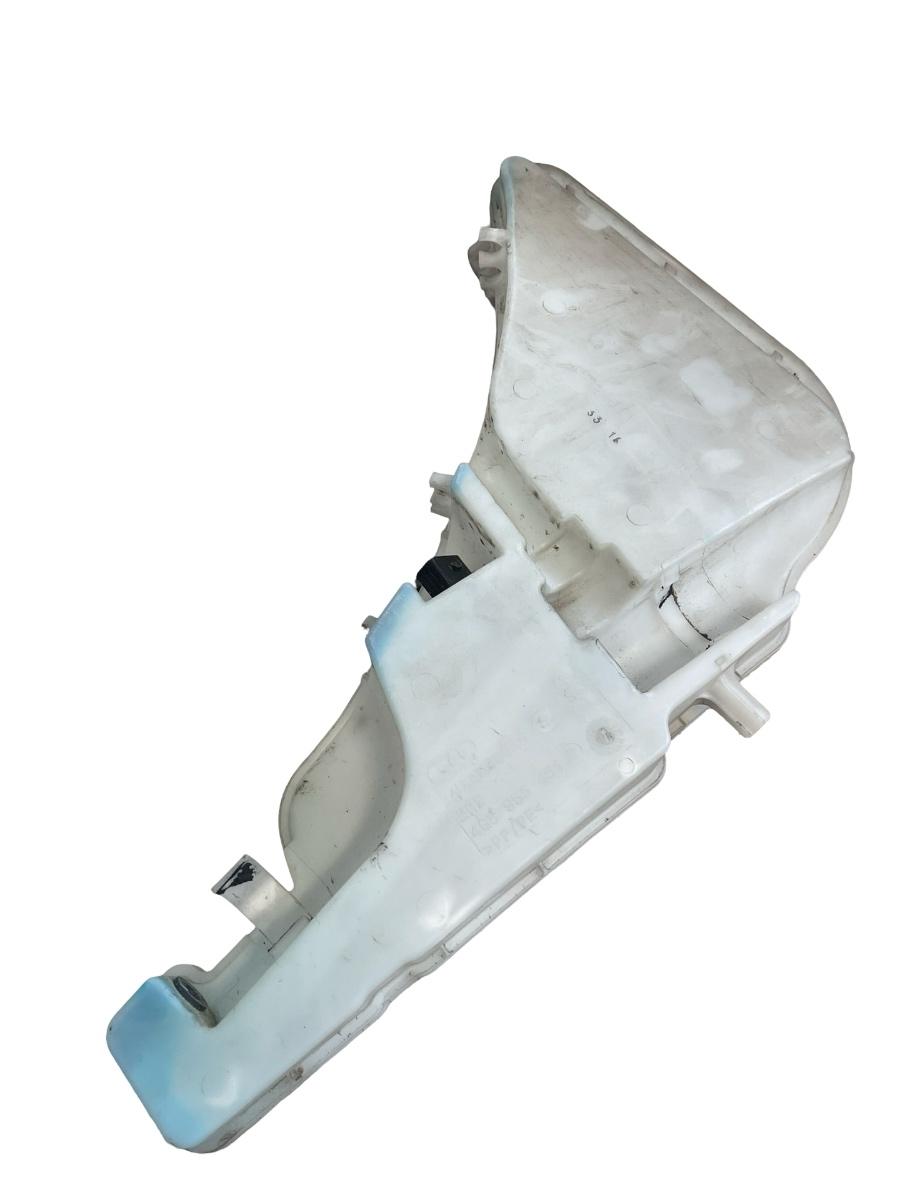 Vas/rezervor lichid de spalare parbriz AUDI A6 IV Avant 4G5, C7, 4GD 2011 - 2018 2.0 TDI CNHA 4G8955451D – foto 3