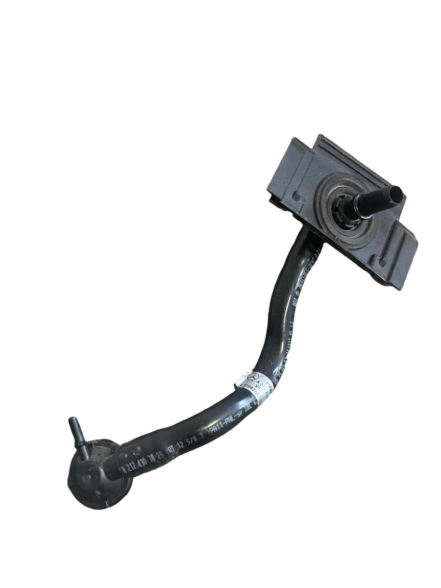 Furtun/conducta vacuum MERCEDES-BENZ E-CLASS W212 2009 -> A2124303829