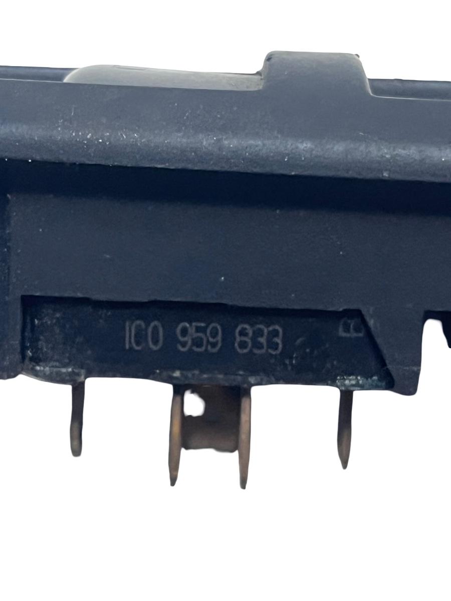Buton deschidere haion / usita rezervor VOLKSWAGEN NEW BEETLE 9C1, 1C1 1998 - 2010 1C0959833 – foto 2