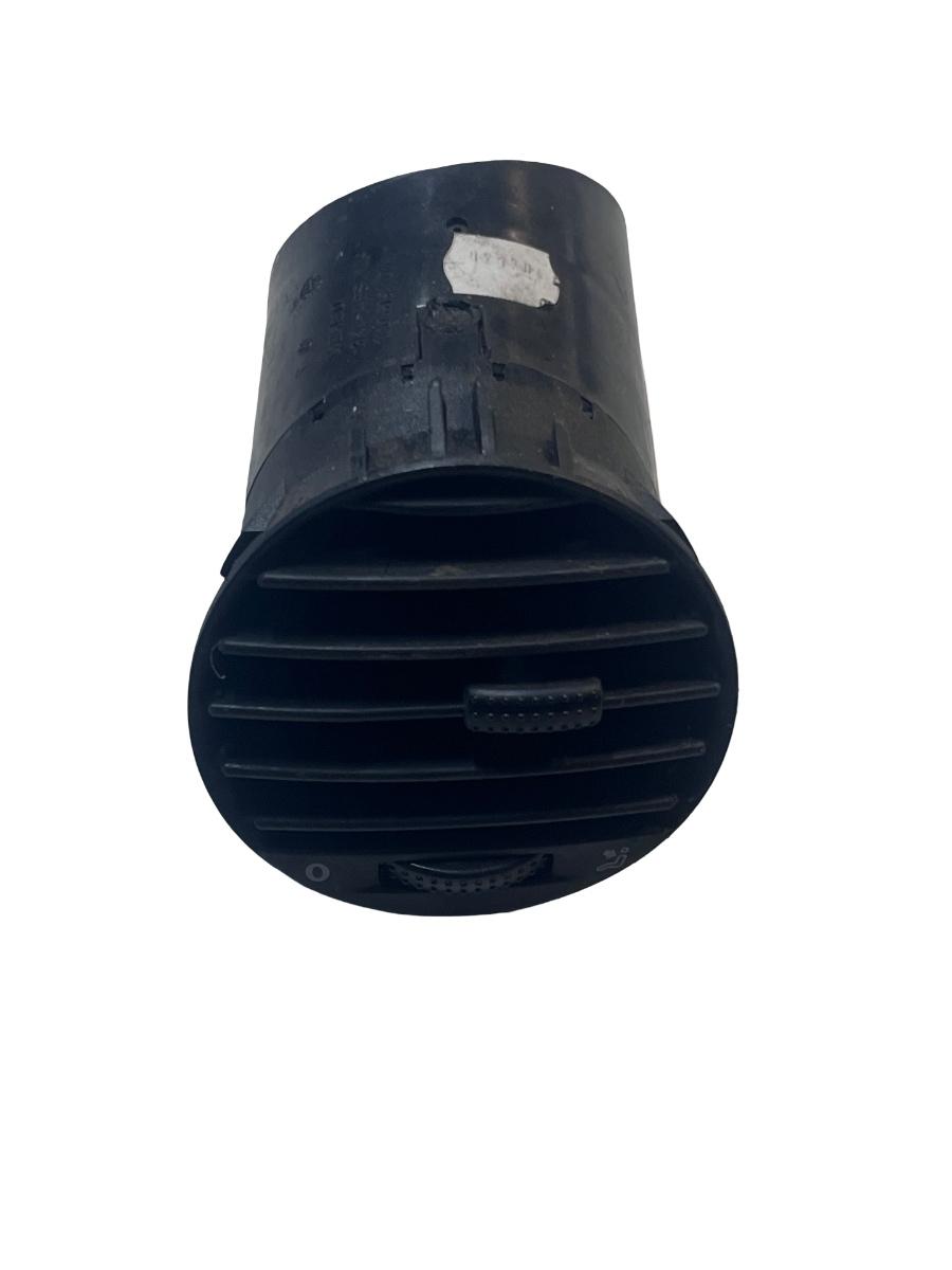 Grila de ventilatie bord dreapta fata VOLKSWAGEN NEW BEETLE 9C1, 1C1 1998 - 2010 1C0819704