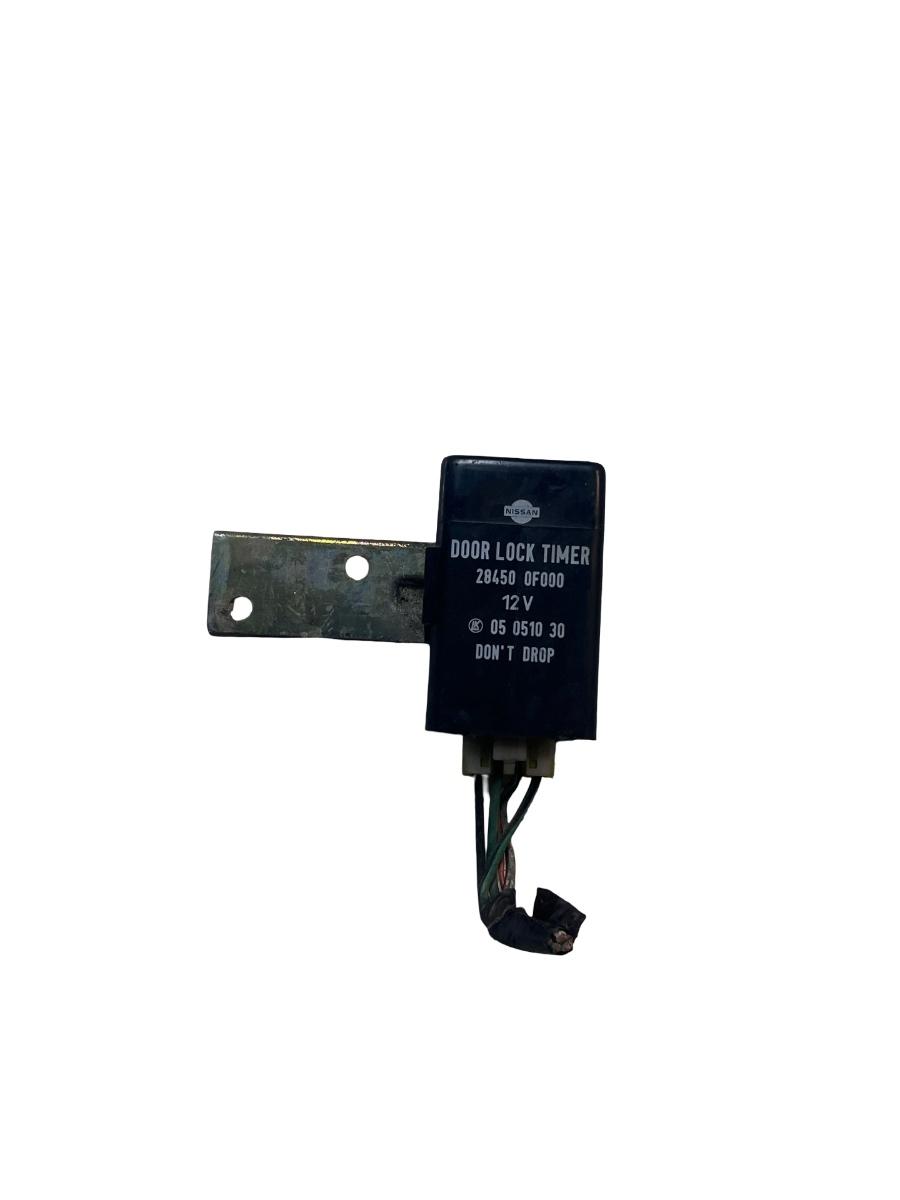 Releu sistem de inchidere centralizata NISSAN TERRANO II R20 1992 - 2007 284500F000