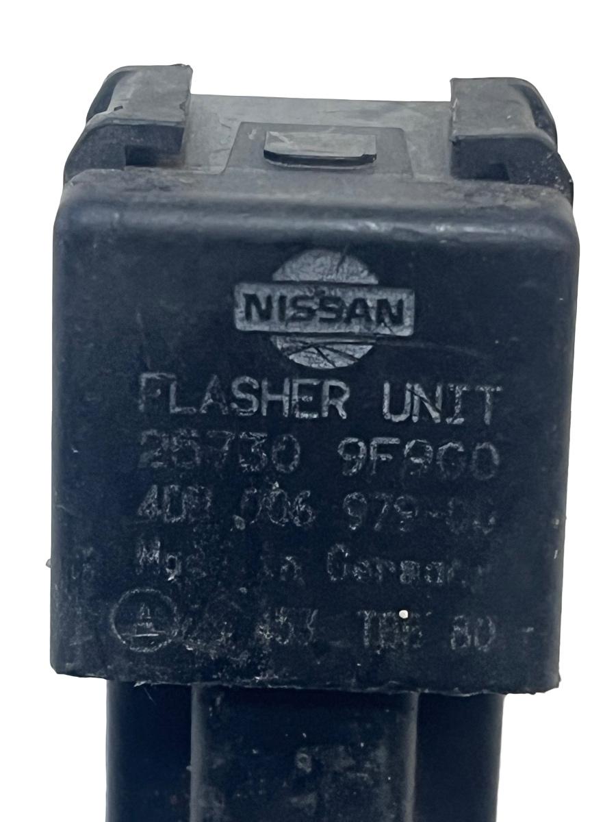 Alte relee NISSAN TERRANO II R20 1992 - 2007 267309F00 – foto 3