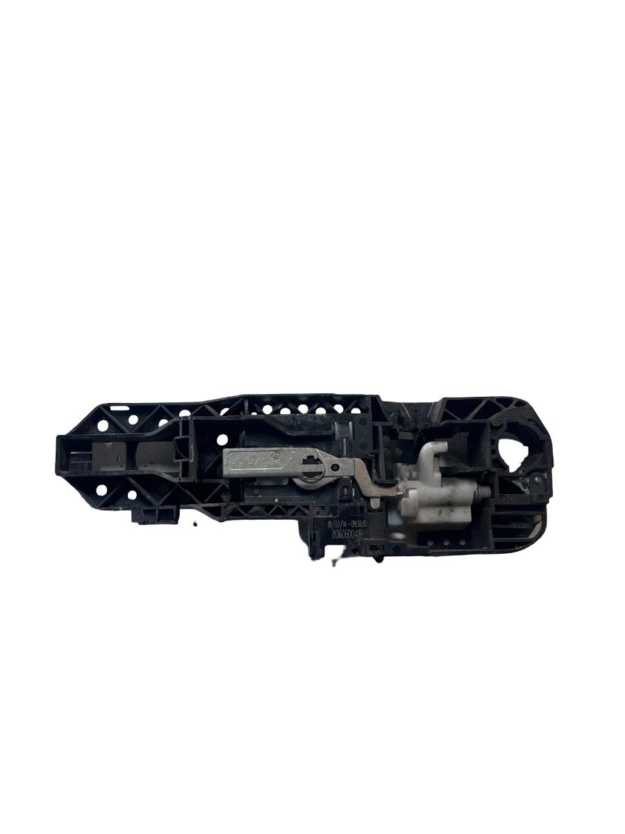 Suport maner exterior portiera dreapta fata RENAULT SCENIC III JZ0/1_ 2008 -> 806060041R