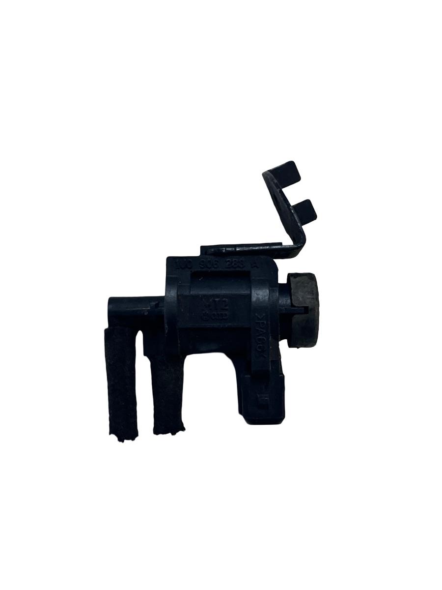 Supapa vacuum AUDI A4 II 8E2, B6 2000 - 2005 1J0906283A