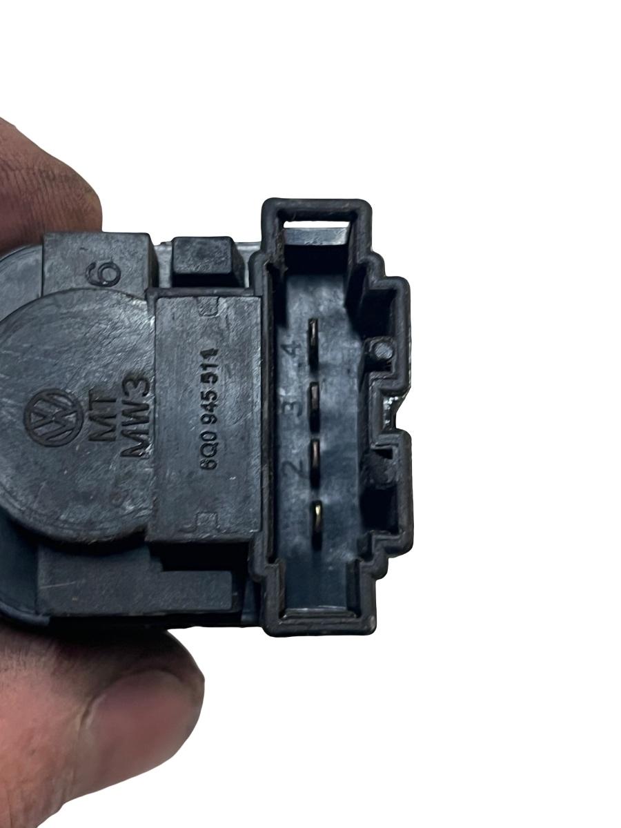 Switch pedala de frana SKODA FABIA II 542 2006 - 2014 6Q0945511 – foto 2