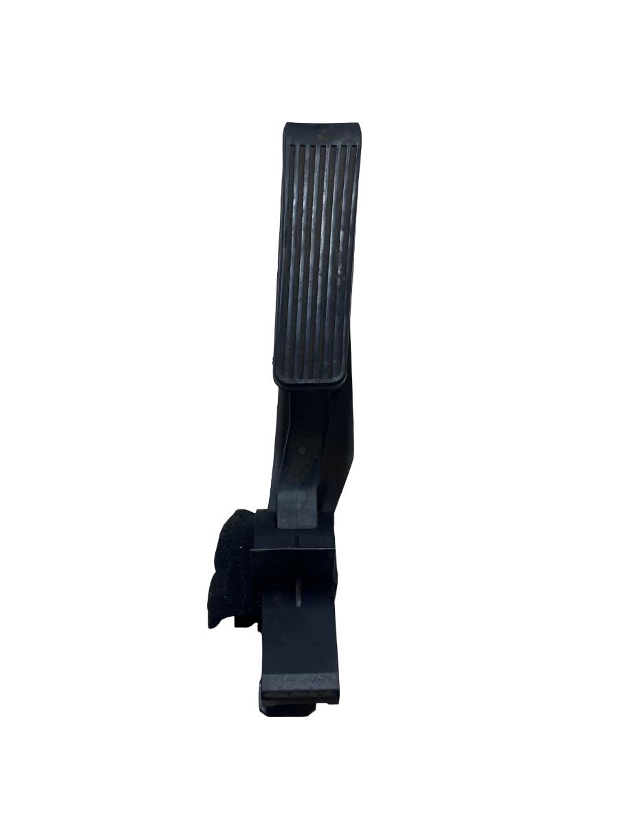 Pedala de acceleratie MERCEDES-BENZ E-CLASS W211 2002 - 2009 A2113000404