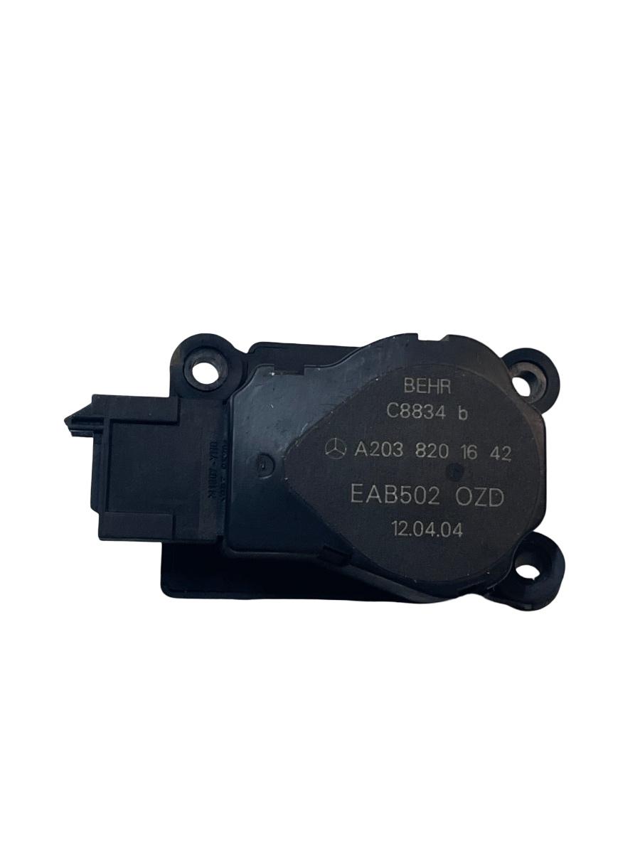 Motoras/actuator clapeta aer MERCEDES-BENZ E-CLASS W211 2002 - 2009 A2038201642