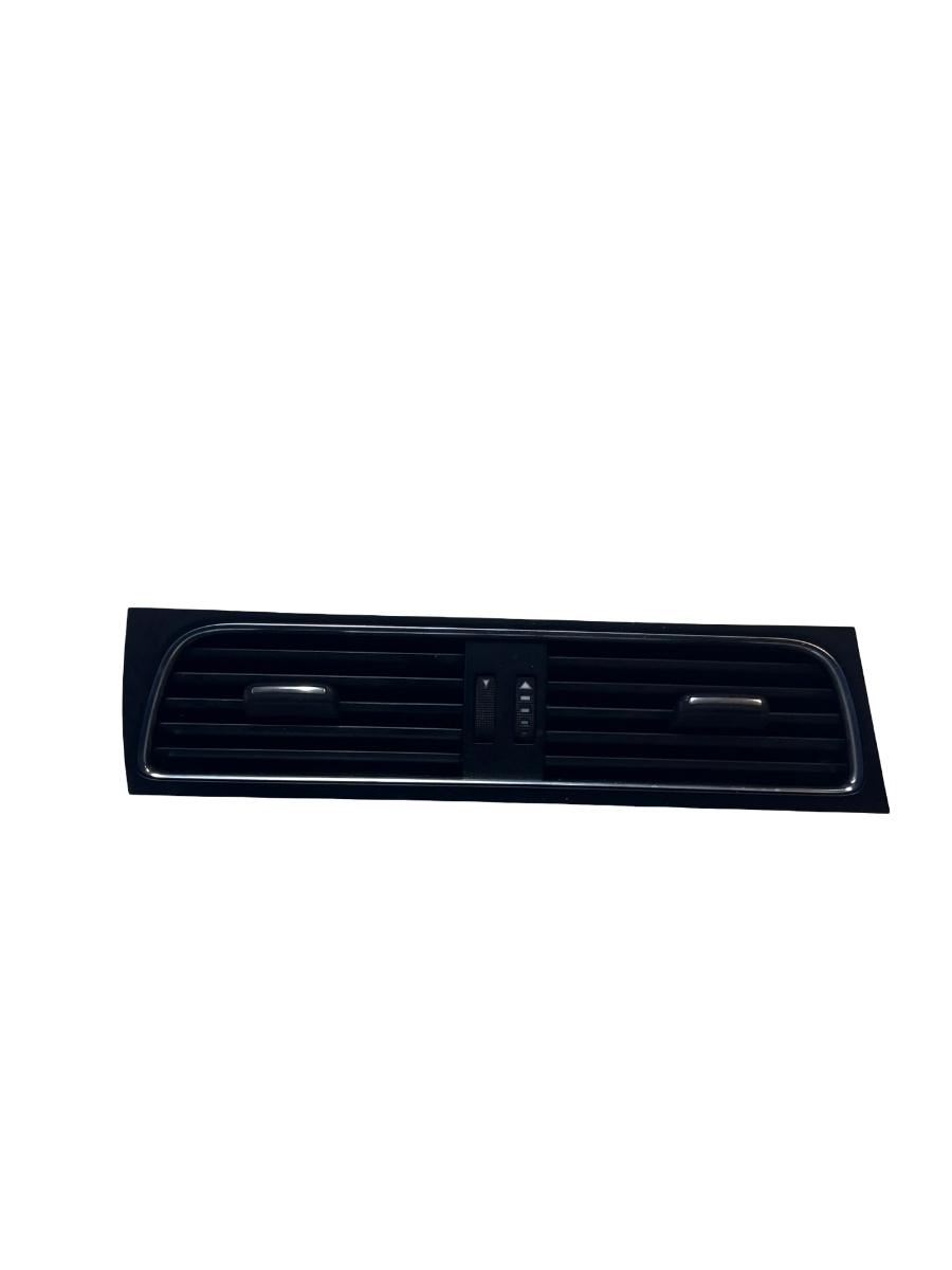 Grila de ventilatie bord centrala AUDI A5/S5 8T3 2007 - 2017 8T1820951B