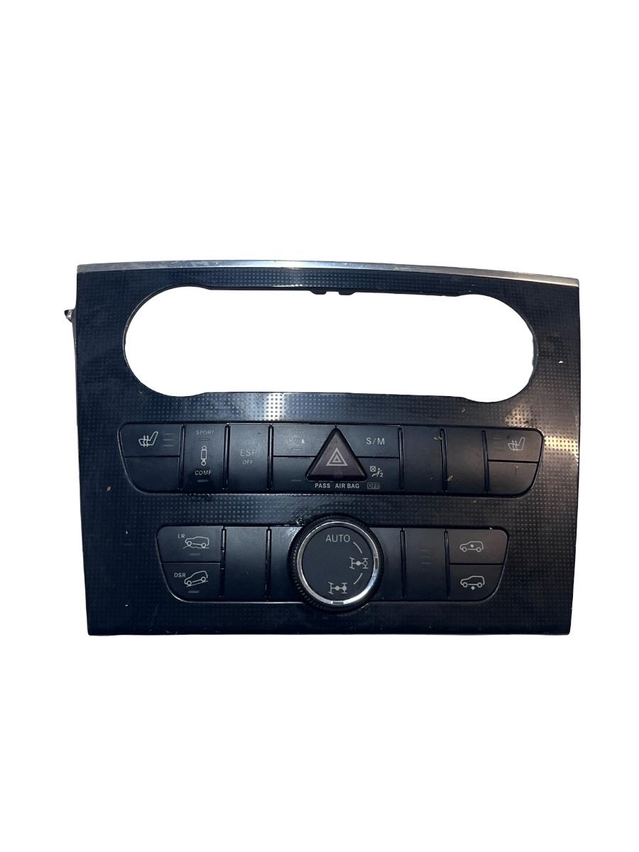 Consola centrala MERCEDES-BENZ M-CLASS II W164 2005 - 2012 A1648700710