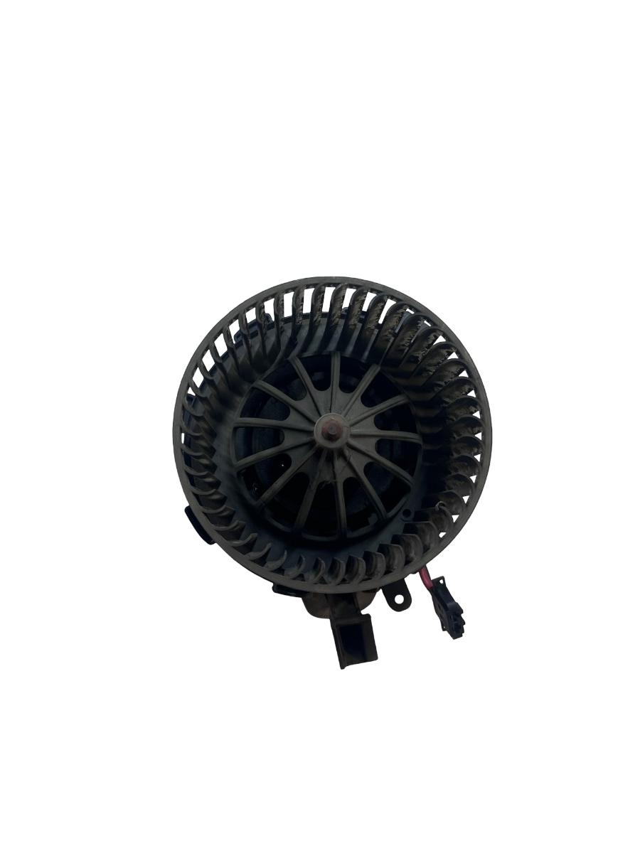 Ventilator aeroterma AUDI A5/S5 8T3 Coupe 2007 - 2017 8K1820021
