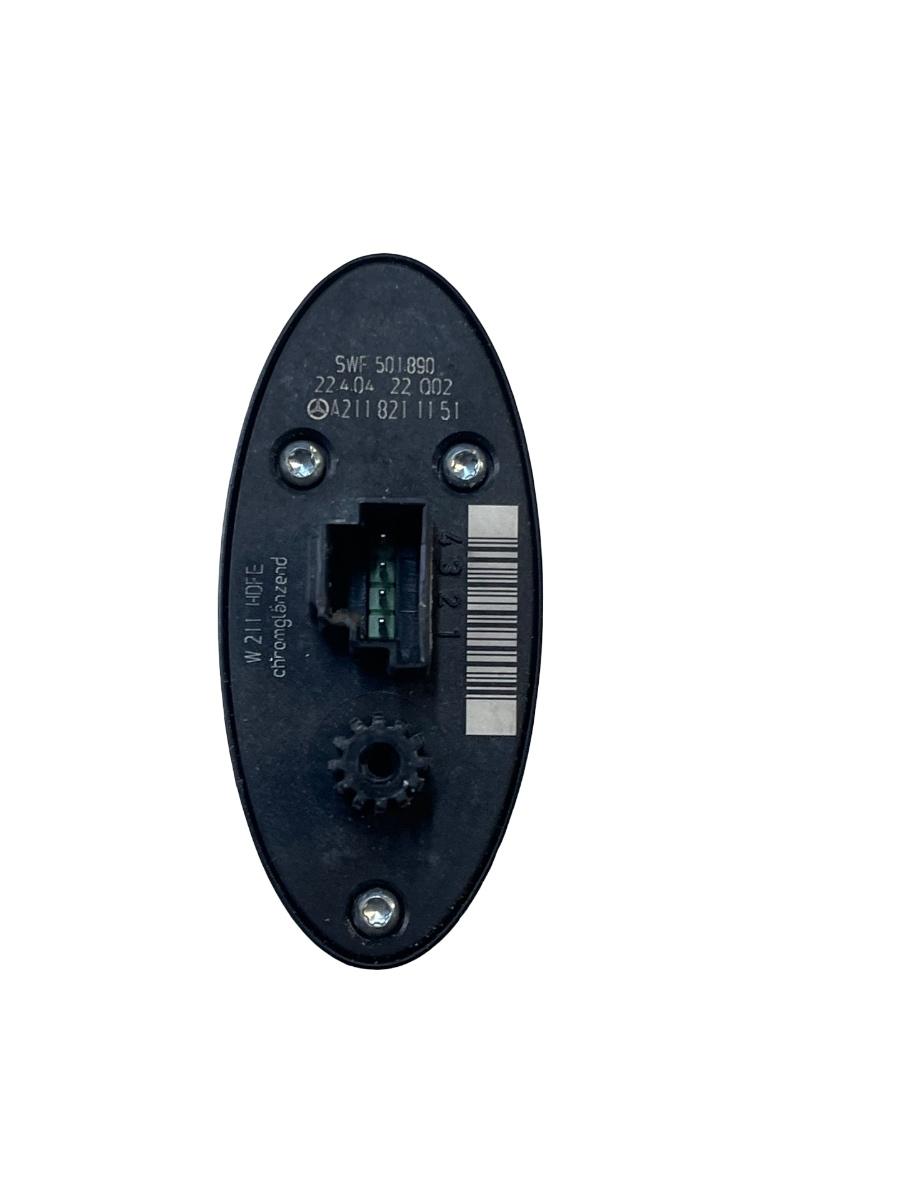 Buton deschidere hayon/portbagaj MERCEDES-BENZ E-CLASS W211 2002 - 2009 A2118211151 – foto 2