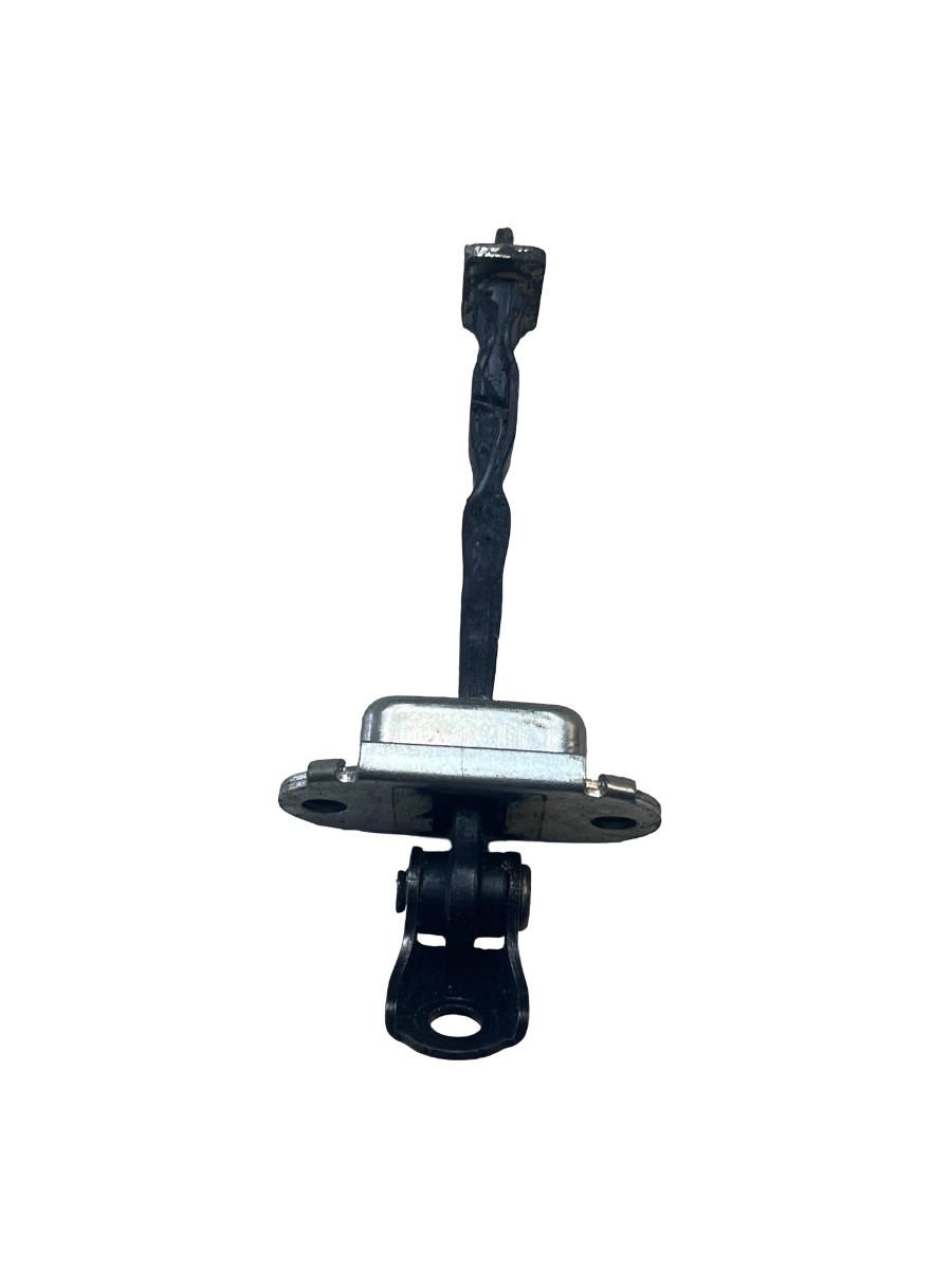 Opritor portiera dreapta fata NISSAN QASHQAI / QASHQAI +2 I J10, JJ10 2006 - 2014