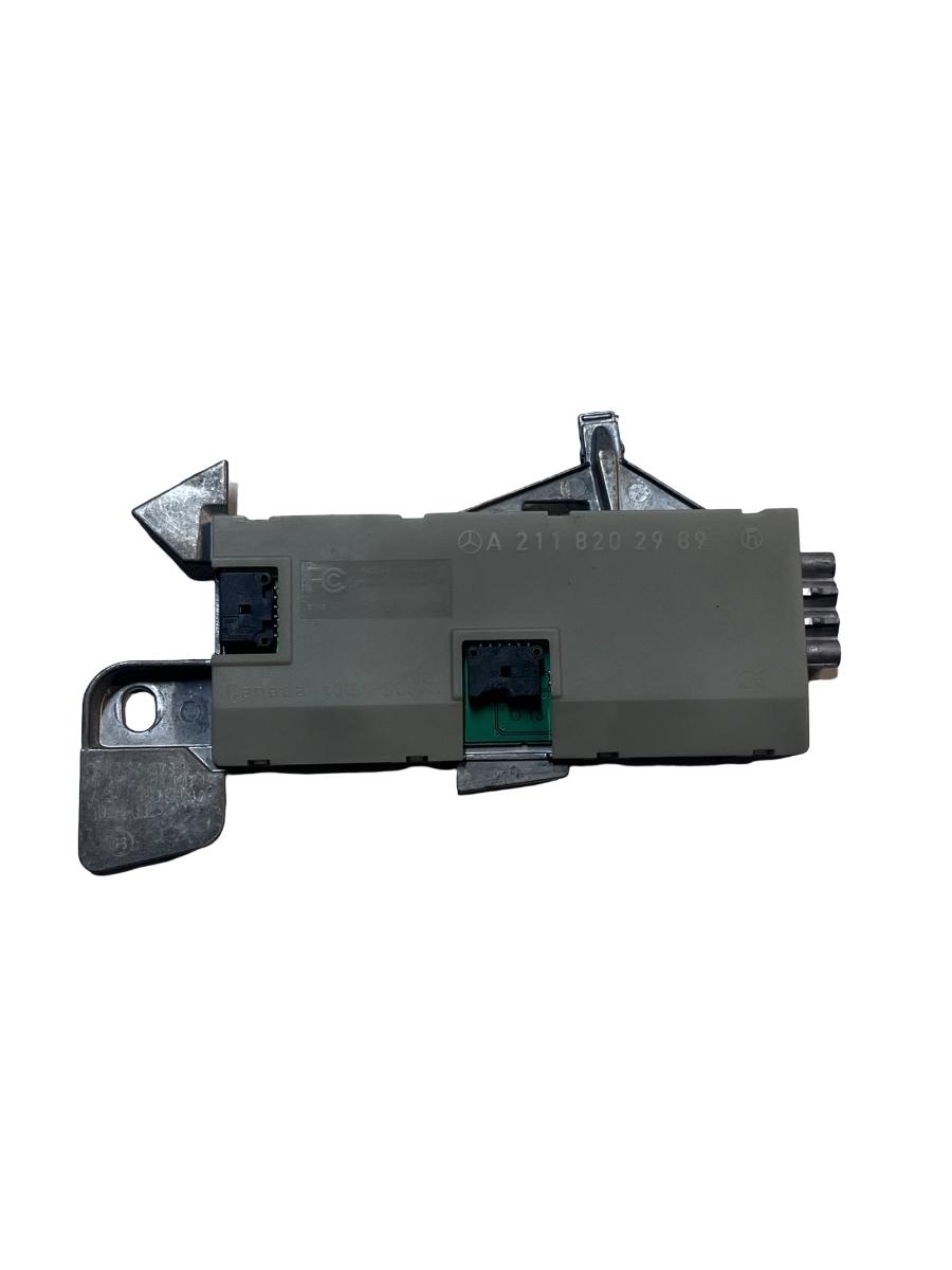 Amplificator semnal antena MERCEDES-BENZ E-CLASS W211 2002 - 2009 A2118202989