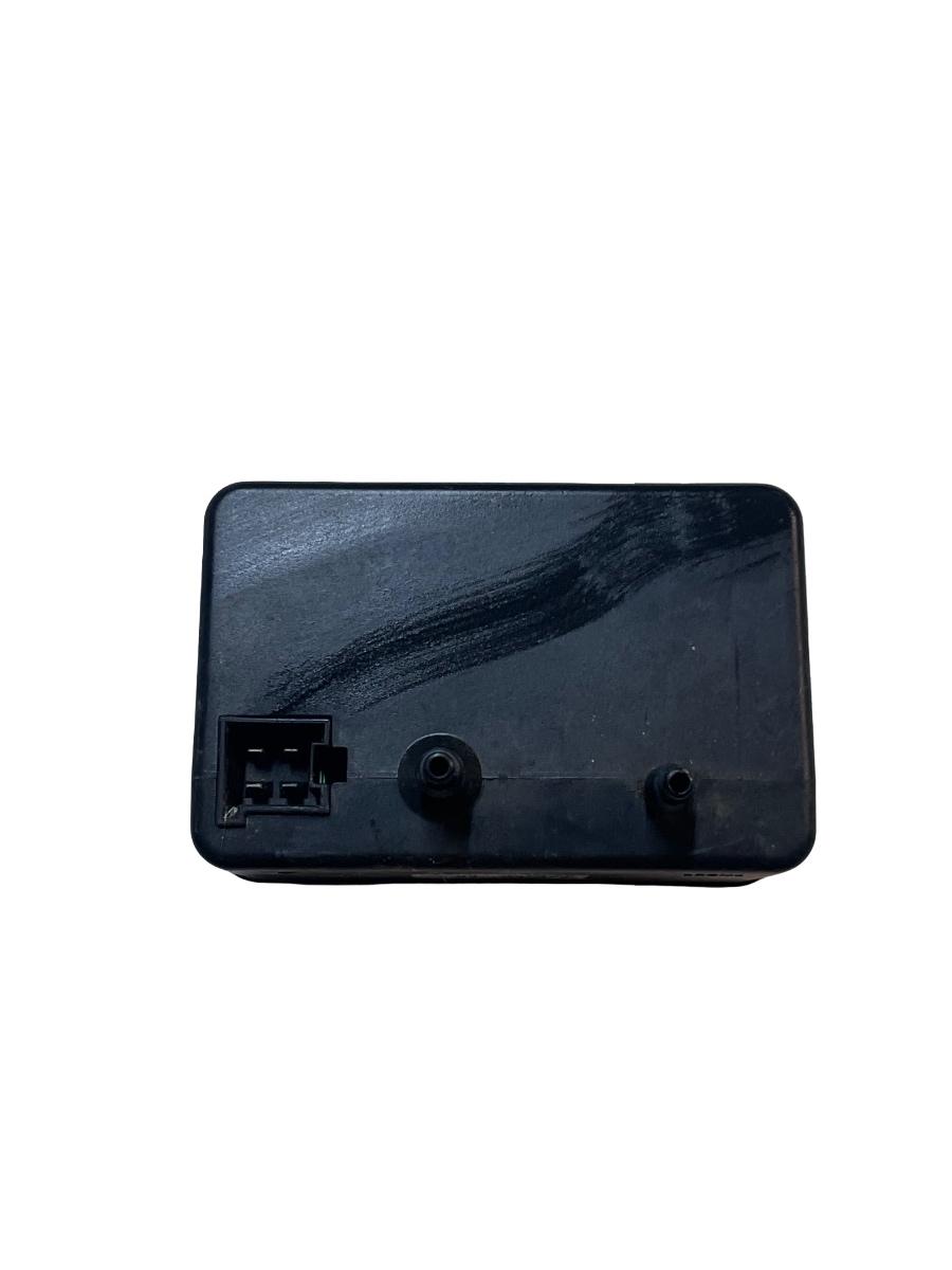 Pompa de vacuum MERCEDES-BENZ E-CLASS W211 2002 - 2009 0008002548