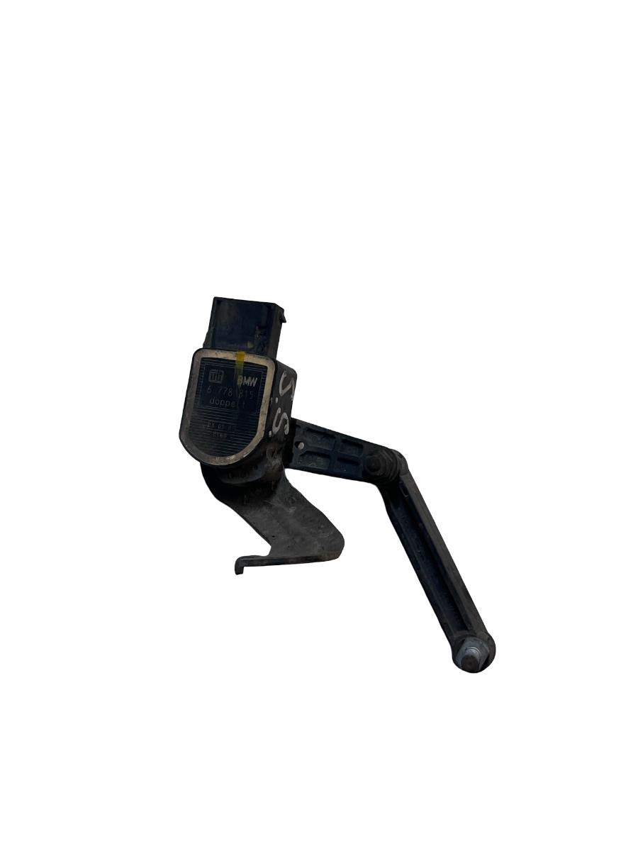 Senzor de nivel faruri stanga spate BMW X5 II E70 2006 - 2013 6778815