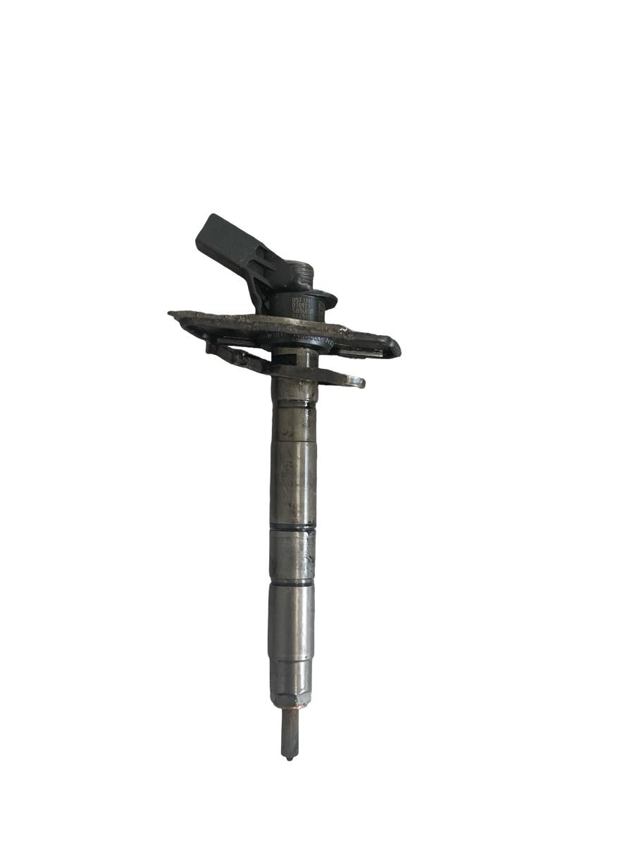 Injector combustibil AUDI A5/S5 8T3 2007 - 2017 3.0 TDI quattro CAPA 057130277AG
