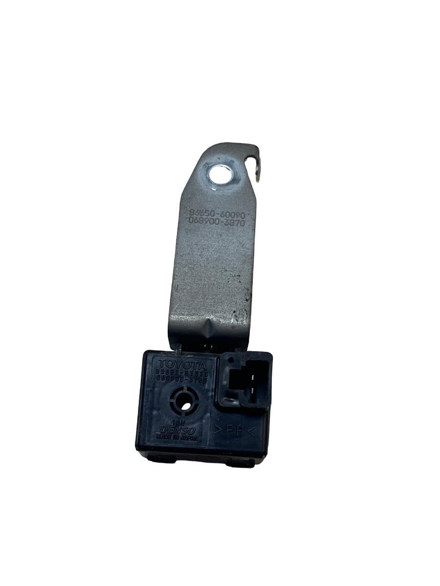 Alte relee TOYOTA LAND CRUISER LJ12_, KZJ12_, TRJ12_, KDJ12_, GRJ12_ 2002 - 86652-51010