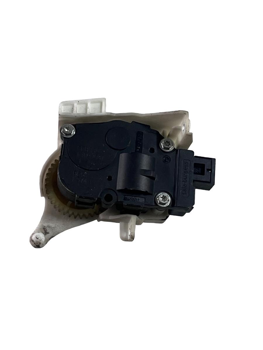 Motoras/actuator clapeta aer AUDI A5/S5 8T3 Coupe 2007 - 2017 EFB330